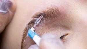 One of the few steps in Eyebrow Lamination