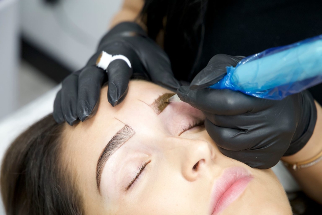 Eyebrow Tattooing Session